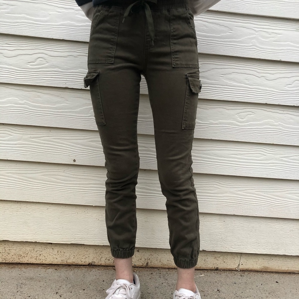 Green cargo joggers size 2